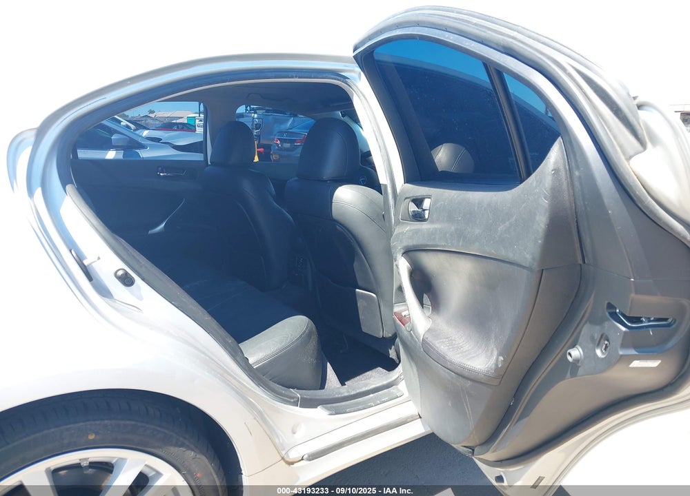 2007 LEXUS IS 250 VIN: JTHBK262475028127