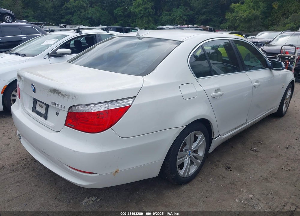 2010 BMW 528I XDRIVE VIN: WBANV1C51AC389393