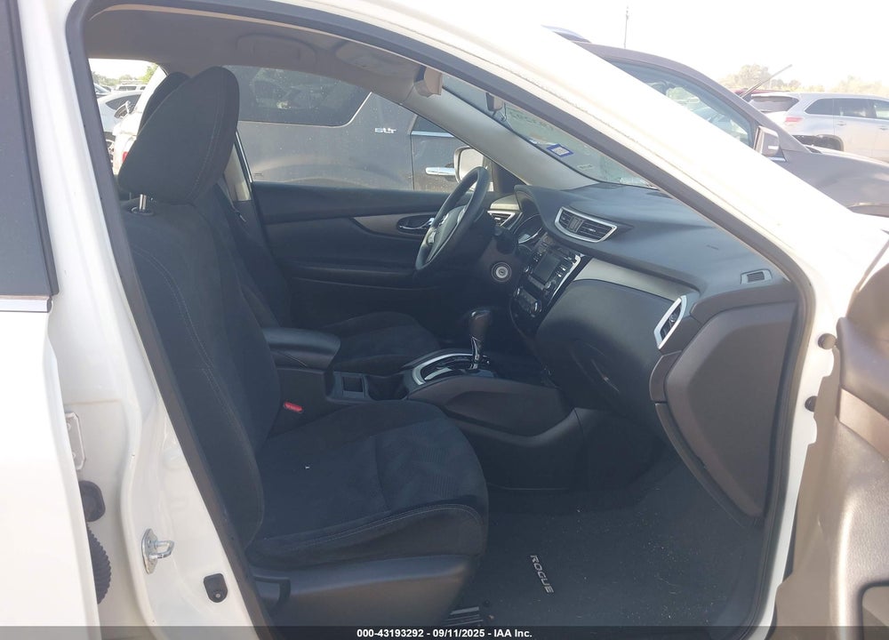 2016 NISSAN ROGUE VIN: 5N1AT2MV9GC889981