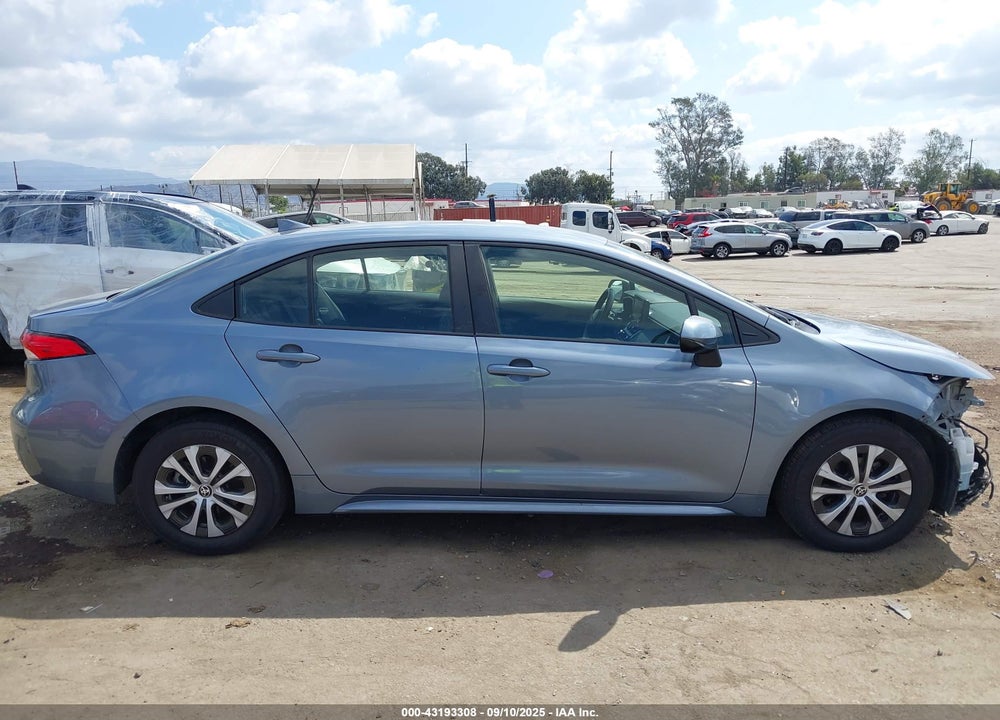 2022 TOYOTA COROLLA VIN: JTDEAMDE4NJ053348
