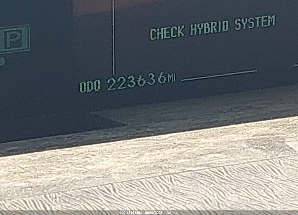 2010 TOYOTA PRIUS V VIN: JTDKN3DU2A0190443