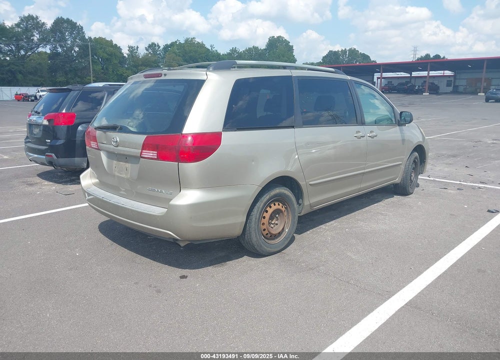 2004 TOYOTA SIENNA LE VIN: 5TDZA23C44S202641