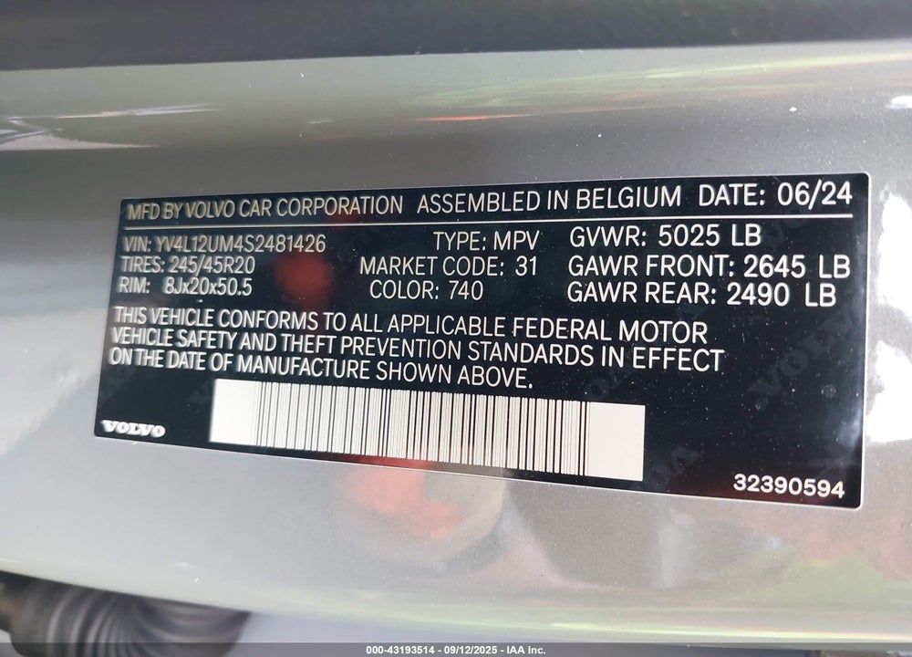 2025 VOLVO XC40 VIN: YV4L12UM4S2481426