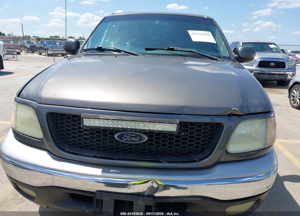 2002 FORD F-150 LARIAT/XLT VIN: 1FTRW08LX2KA04150