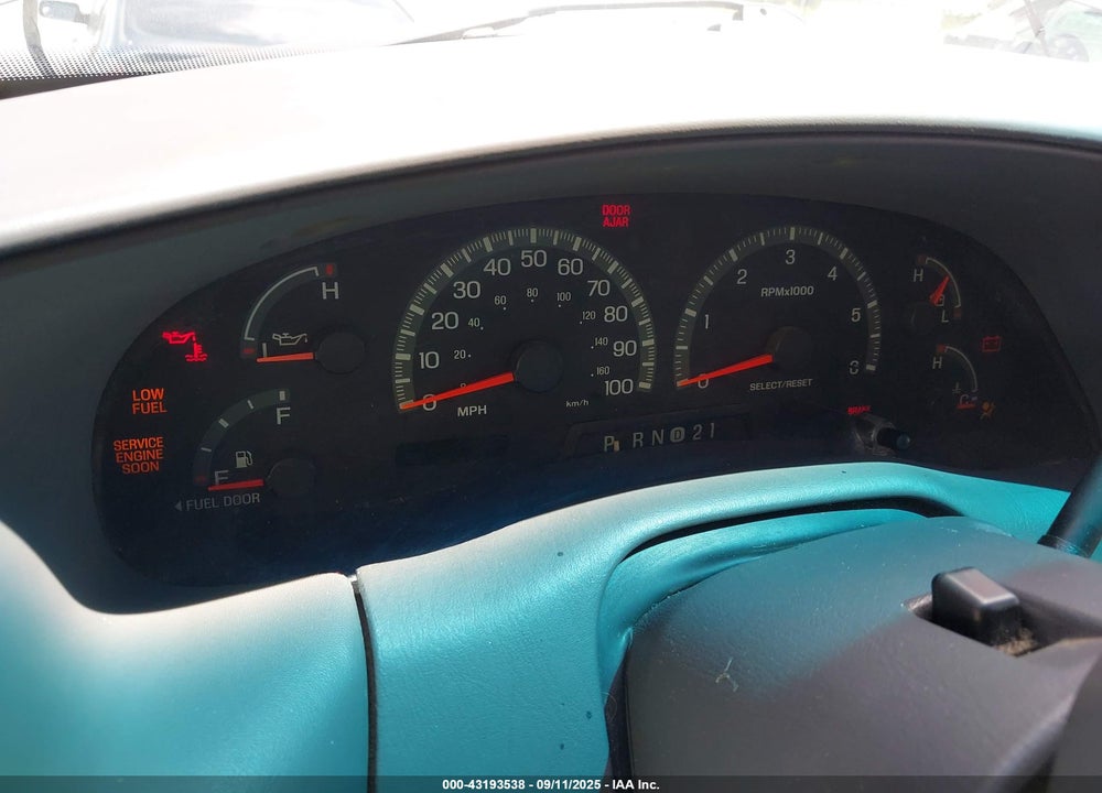 2002 FORD F-150 LARIAT/XLT VIN: 1FTRW08LX2KA04150