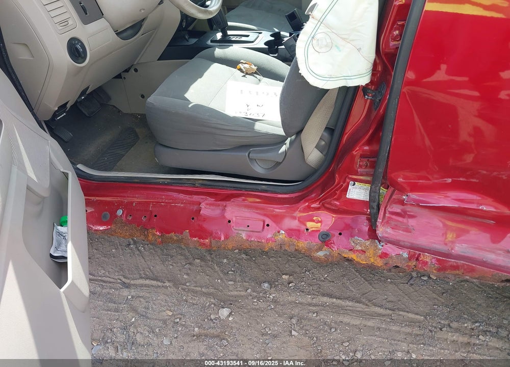 2009 FORD ESCAPE VIN: 1FMCU927X9KB28940