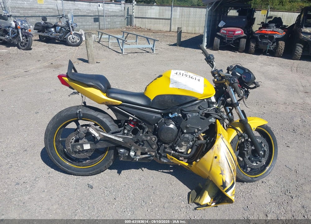 2009 YAMAHA FZ6 R/C VIN: JYARJ18Y49A001028