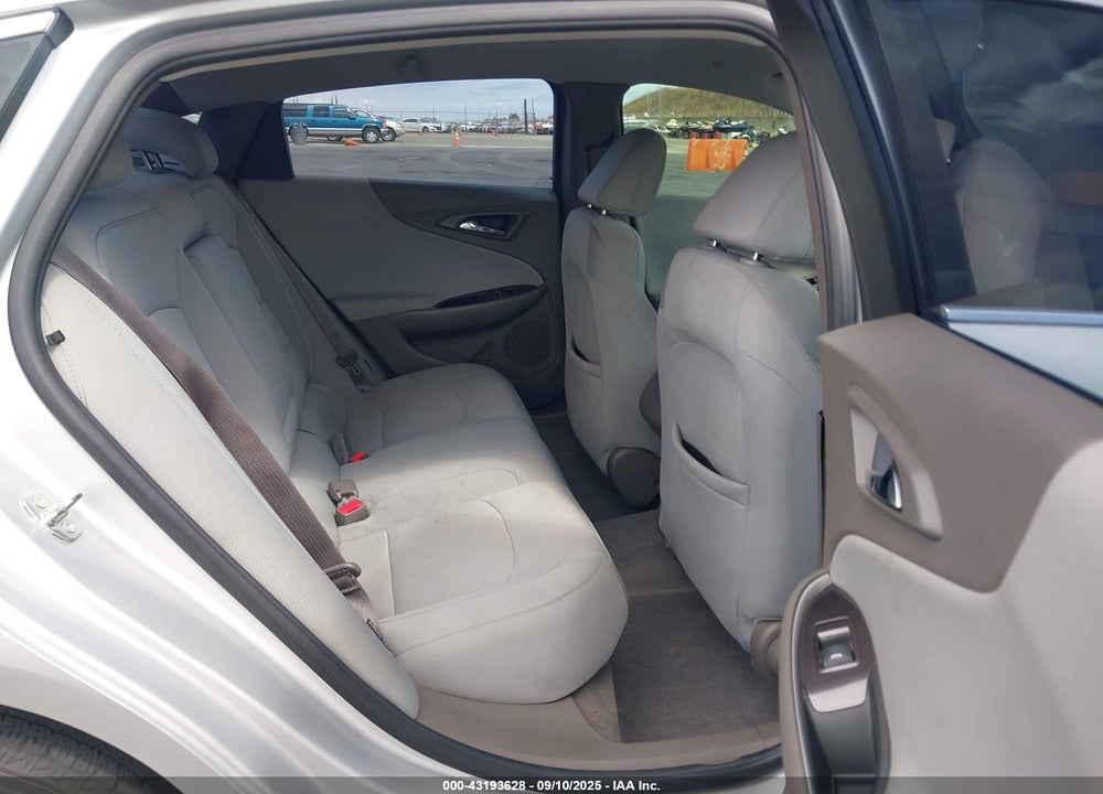 2018 CHEVROLET MALIBU VIN: 1G1ZC5ST9JF253327