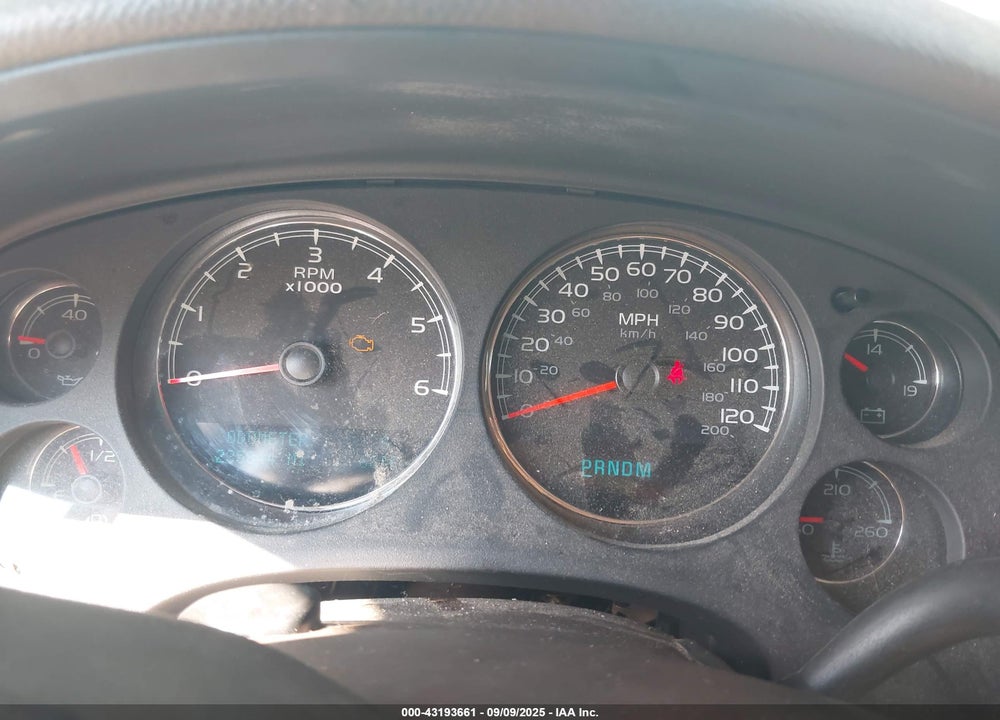 2010 CHEVROLET TAHOE VIN: 1GNMCAE37AR167834