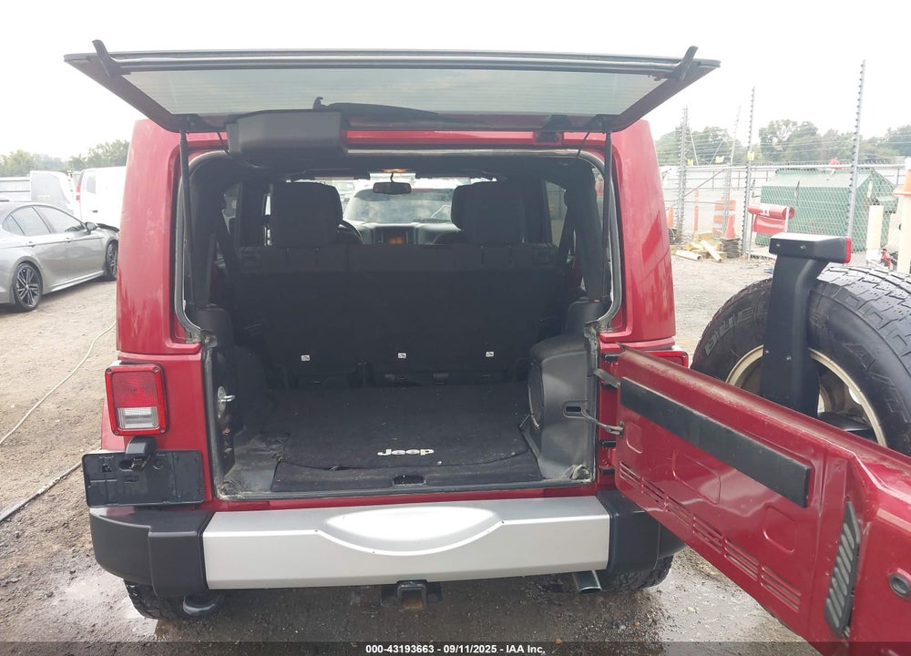 2013 JEEP WRANGLER UNLIMITED VIN: 1C4HJWEG8DL568719
