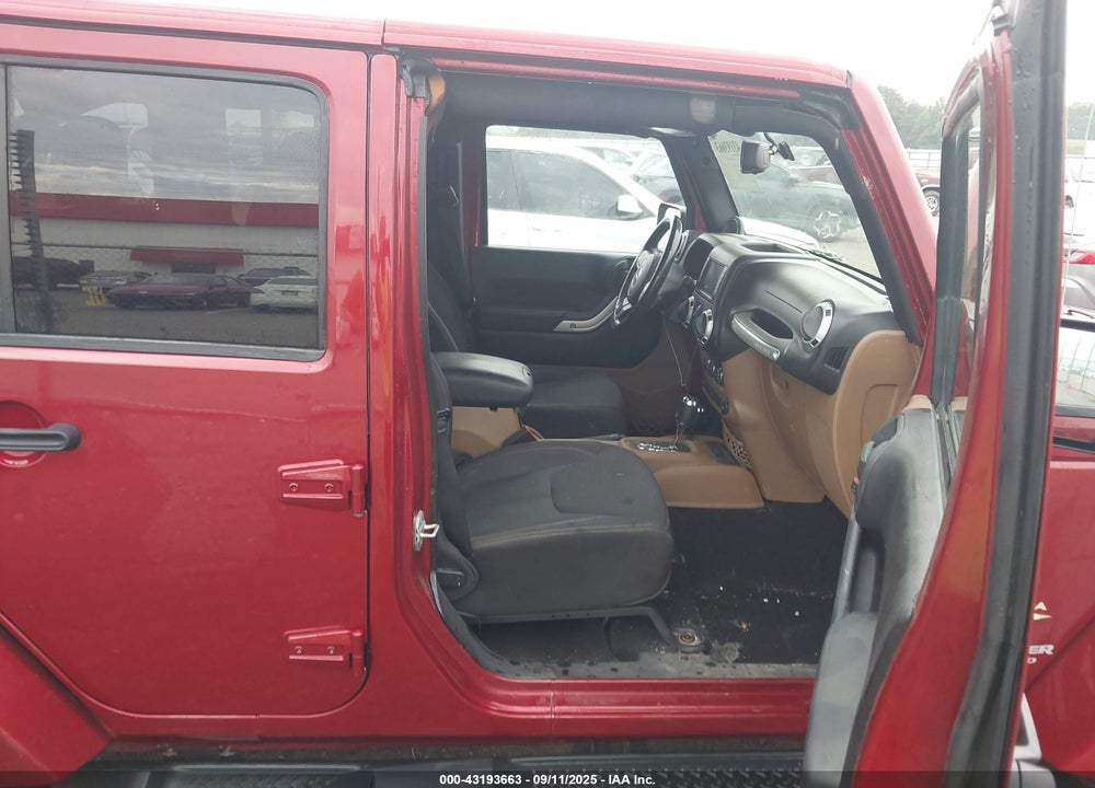 2013 JEEP WRANGLER UNLIMITED VIN: 1C4HJWEG8DL568719