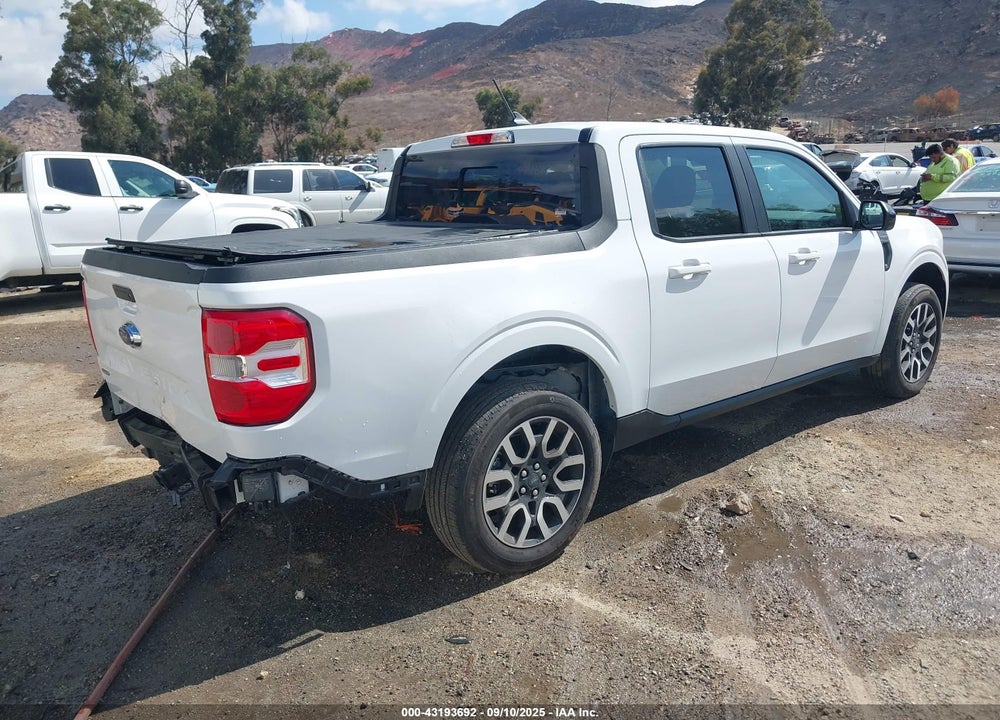 2024 FORD MAVERICK VIN: 3FTTW8M3XRRA13639