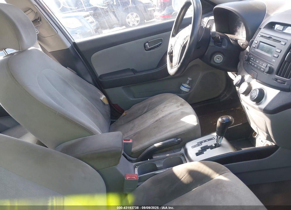 2010 HYUNDAI ELANTRA VIN: KMHDU4AD6AU874258
