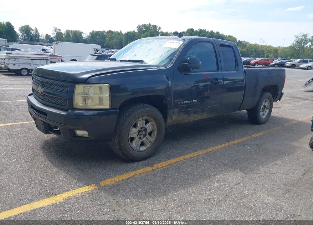2010 CHEVROLET SILVERADO 1500 LT VIN: 1GCSKSE20AZ193935