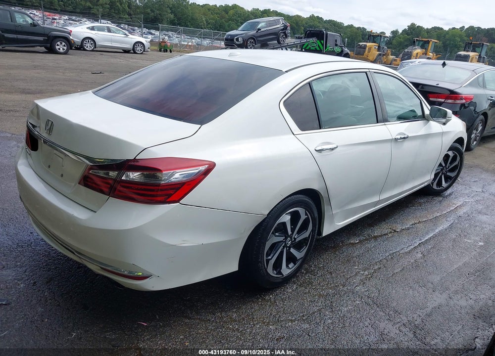 2017 HONDA ACCORD EX-L VIN: 1HGCR2F81HA200498