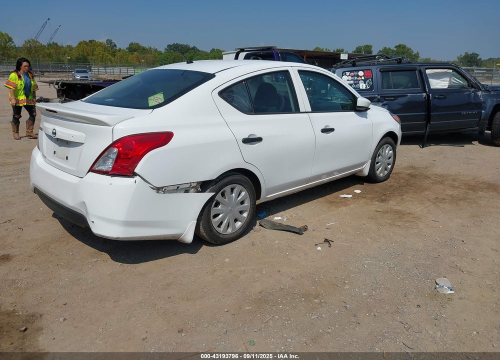2019 NISSAN VERSA VIN: 3N1CN7AP3KL809018