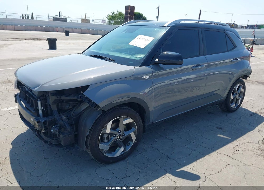 2022 HYUNDAI VENUE VIN: KMHRC8A36NU138000