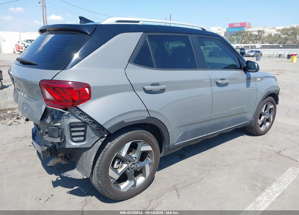 2022 HYUNDAI VENUE VIN: KMHRC8A36NU138000