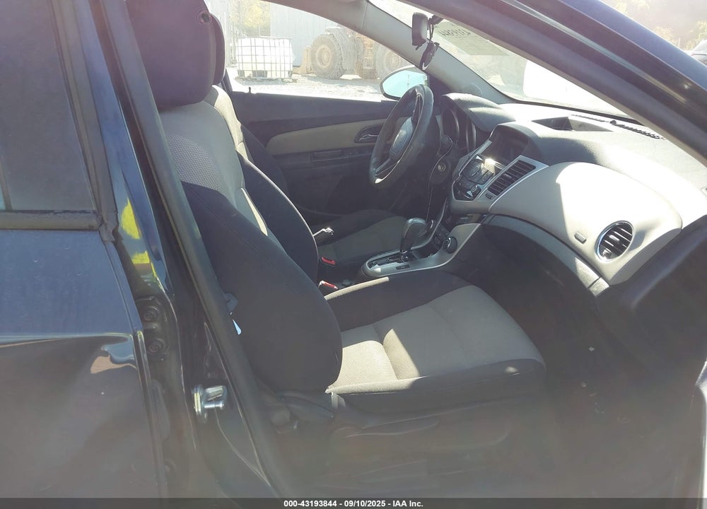 2014 CHEVROLET CRUZE VIN: 1G1PA5SH0E7415080