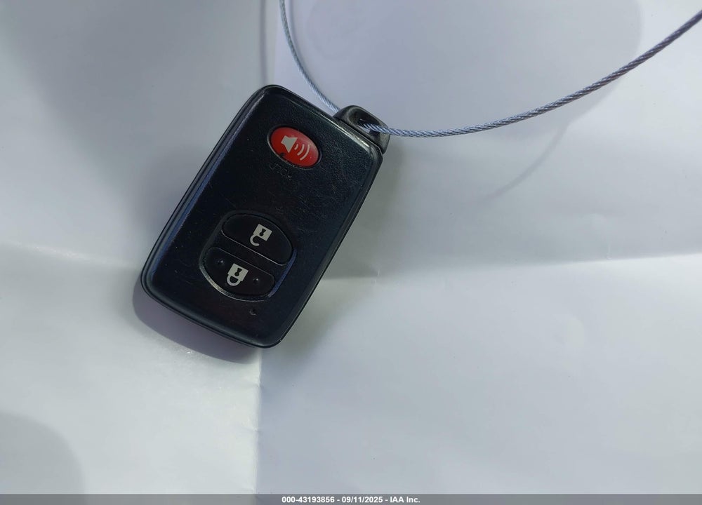 2013 TOYOTA PRIUS VIN: JTDKN3DU4D5690482