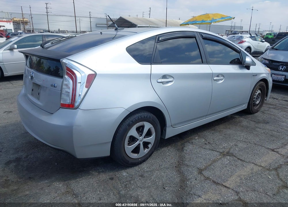 2013 TOYOTA PRIUS VIN: JTDKN3DU4D5690482