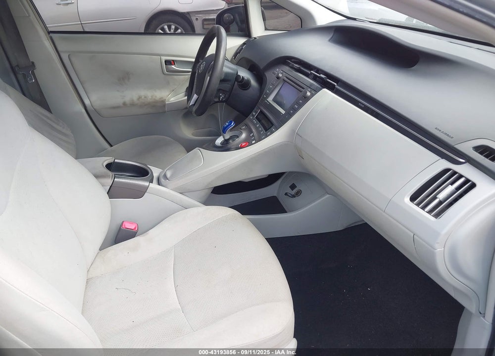 2013 TOYOTA PRIUS VIN: JTDKN3DU4D5690482