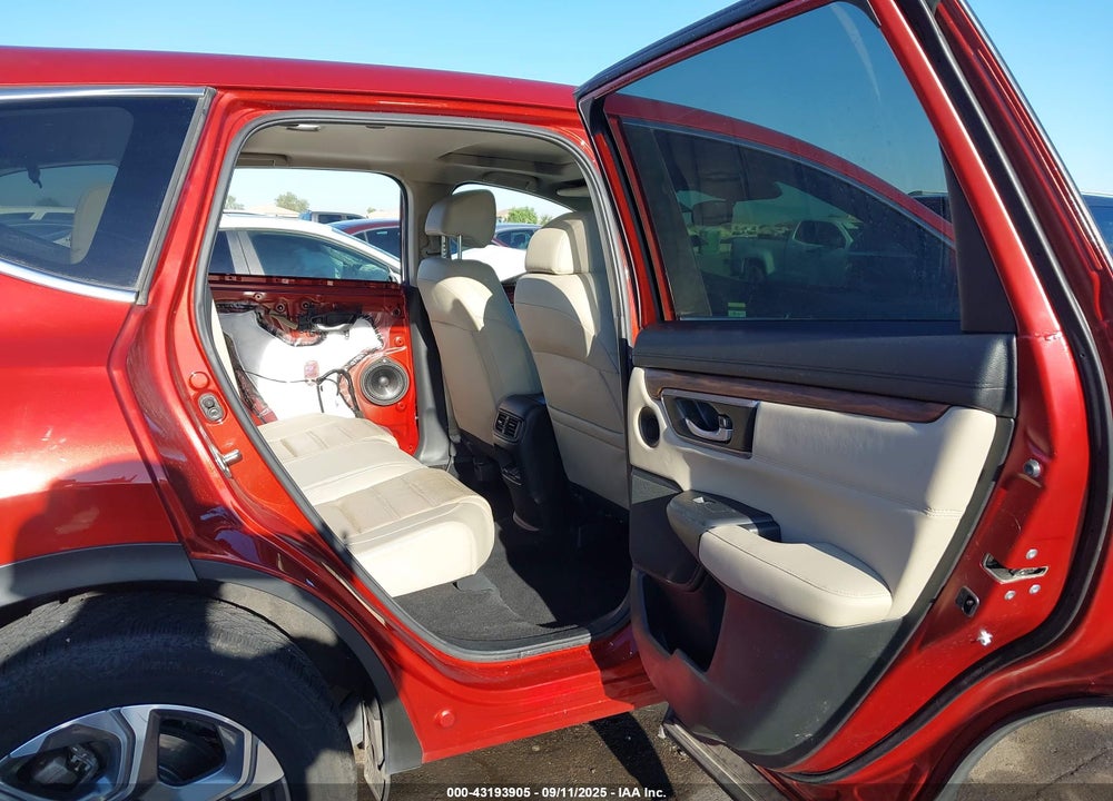 2018 HONDA CR-V VIN: 2HKRW1H85JH516252