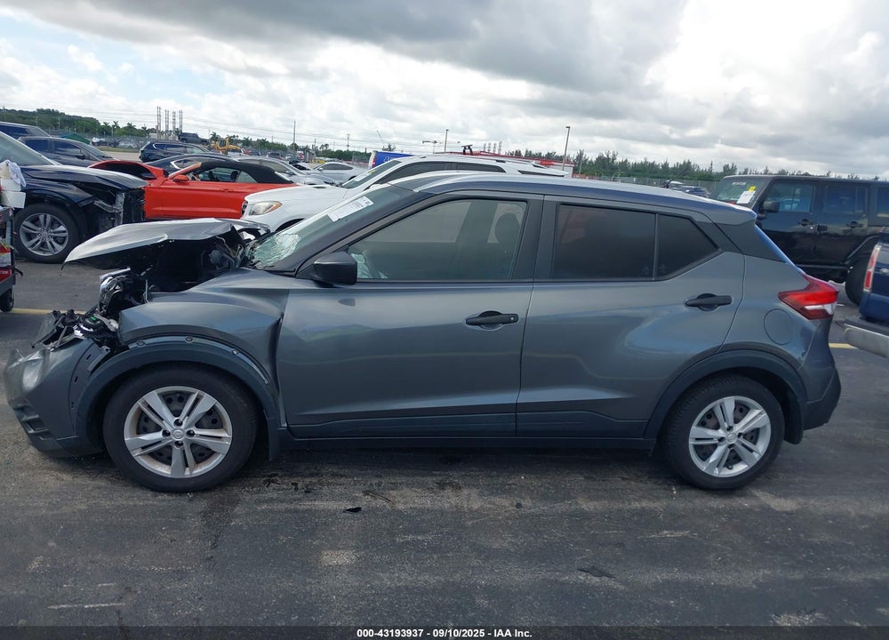 2019 NISSAN KICKS VIN: 3N1CP5CUXKL546107