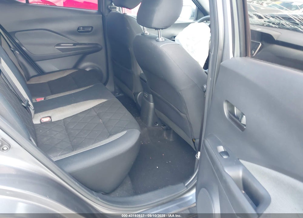 2019 NISSAN KICKS VIN: 3N1CP5CUXKL546107
