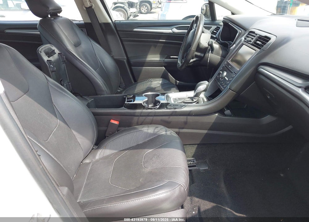 2016 FORD FUSION VIN: 3FA6P0SU9GR235941