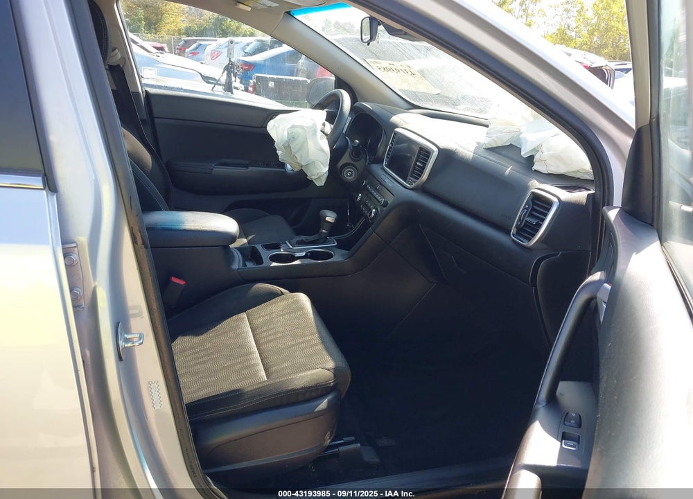 2020 KIA SPORTAGE VIN: KNDPMCACXL7755634