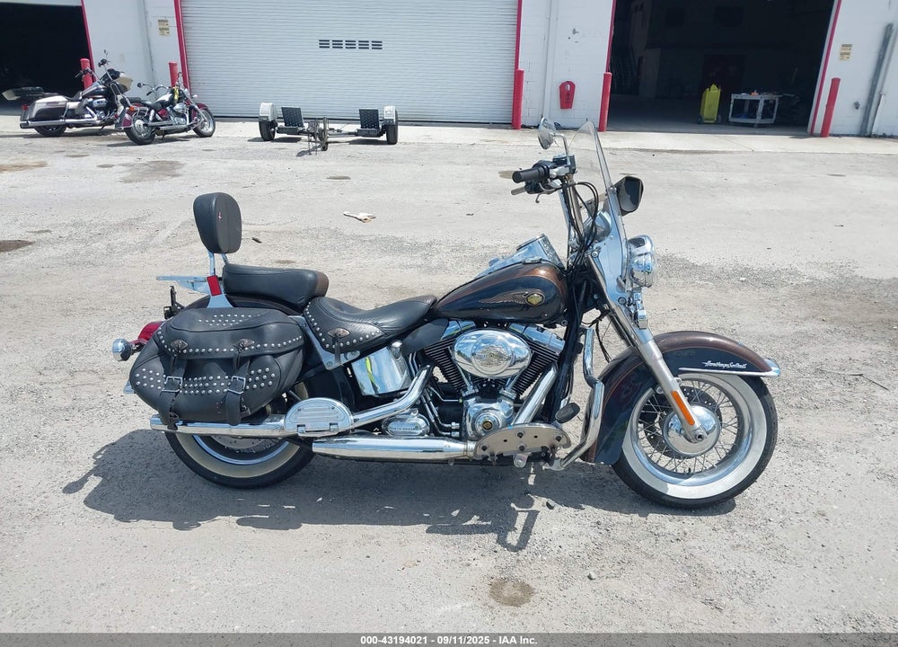 2013 HARLEY-DAVIDSON FLSTC HERITAGE SOFTAIL CLS/ANN VIN: 1HD1BWV22DB027060