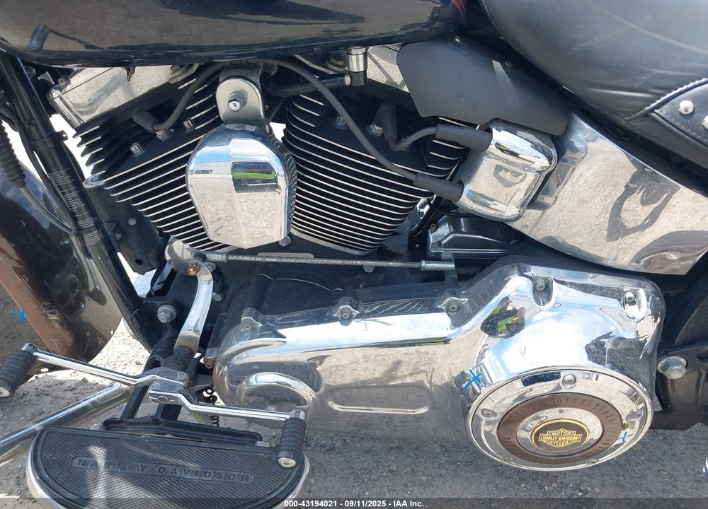 2013 HARLEY-DAVIDSON FLSTC HERITAGE SOFTAIL CLS/ANN VIN: 1HD1BWV22DB027060