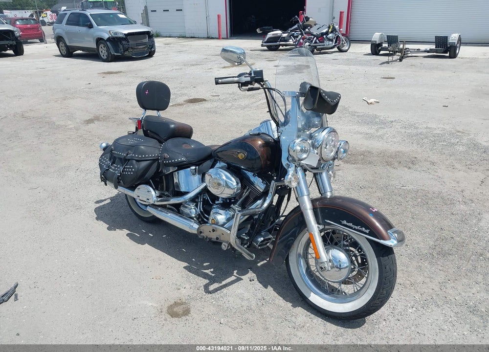 2013 HARLEY-DAVIDSON FLSTC HERITAGE SOFTAIL CLS/ANN VIN: 1HD1BWV22DB027060