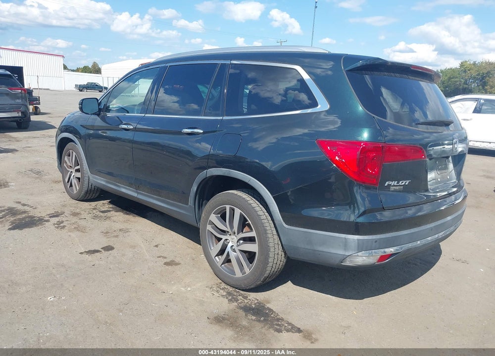 2017 HONDA PILOT VIN: 5FNYF6H97HB019729