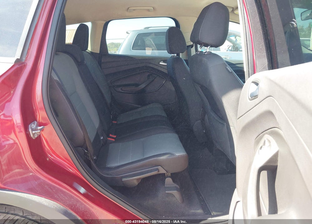 2016 FORD ESCAPE VIN: 1FMCU9GX0GUA48492