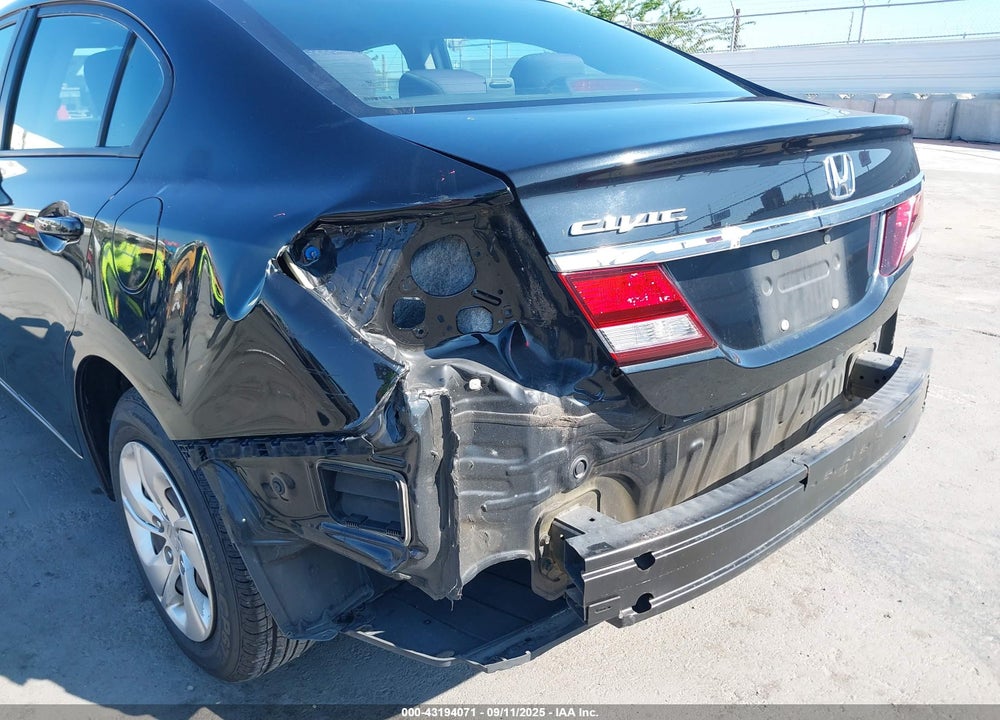 2015 HONDA CIVIC VIN: 2HGFB2F50FH528923