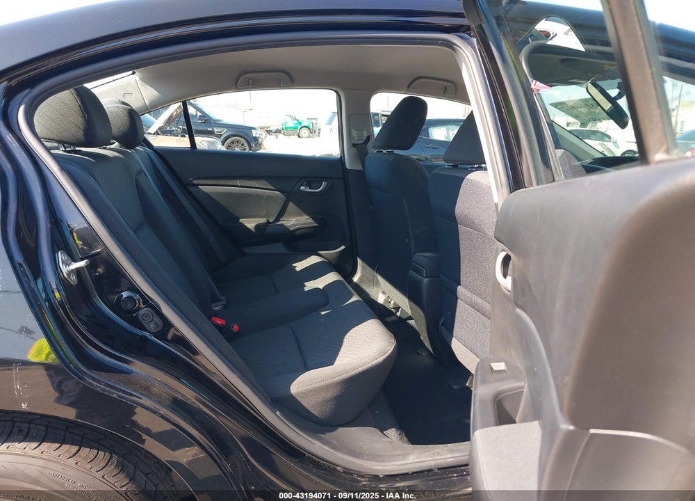 2015 HONDA CIVIC VIN: 2HGFB2F50FH528923