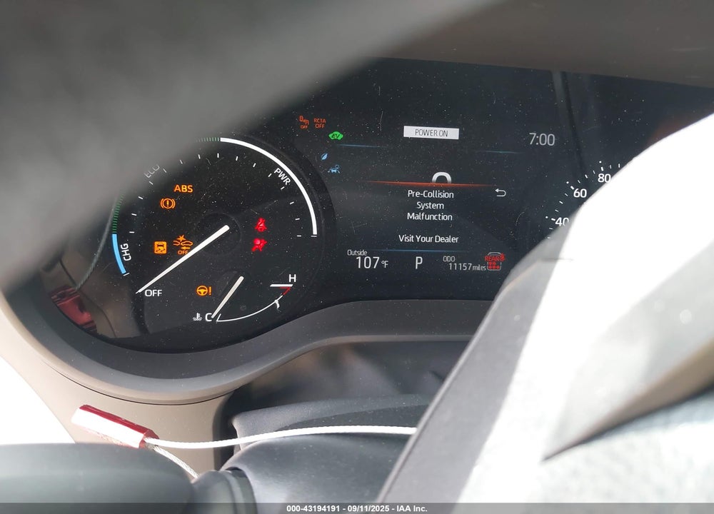 2025 TOYOTA SIENNA LE VIN: 5TDKRKEC6SS239646
