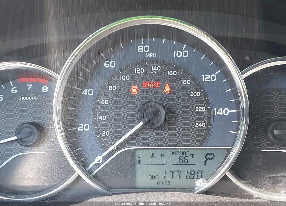 2015 TOYOTA COROLLA VIN: 2T1BURHE8FC420038