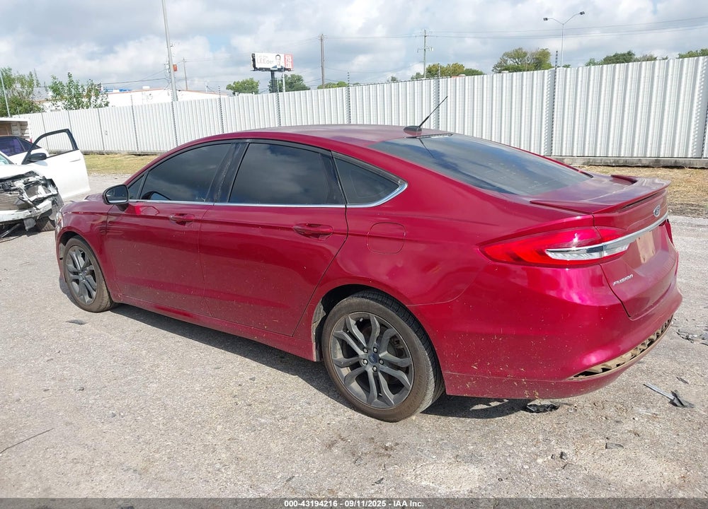 2018 FORD FUSION VIN: 3FA6P0G76JR256627