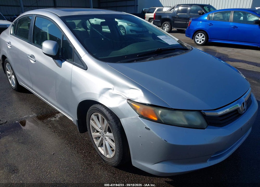 2012 HONDA CIVIC VIN: 2HGFB2F82CH329622