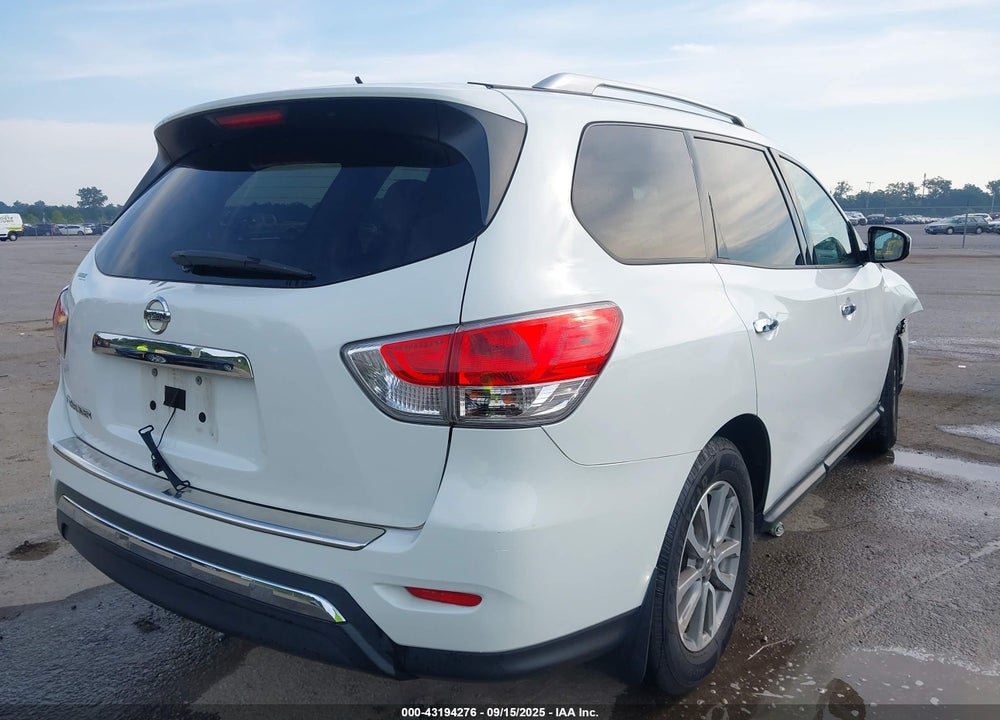 2015 NISSAN PATHFINDER VIN: 5N1AR2MN5FC708470