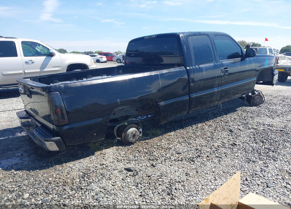 2004 CHEVROLET SILVERADO 1500 LS VIN: 1GCEK19T24E232174