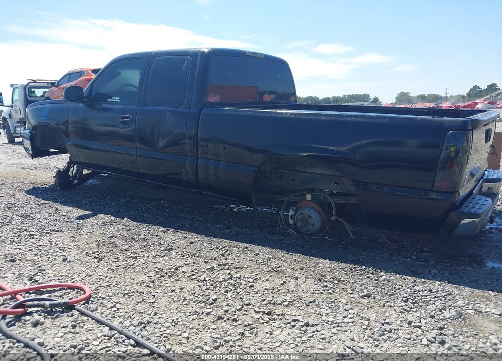 2004 CHEVROLET SILVERADO 1500 LS VIN: 1GCEK19T24E232174
