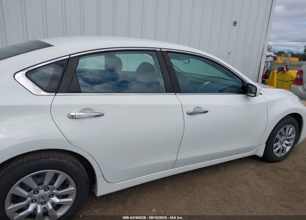 2015 NISSAN ALTIMA 2.5 S VIN: 1N4AL3AP7FC415905