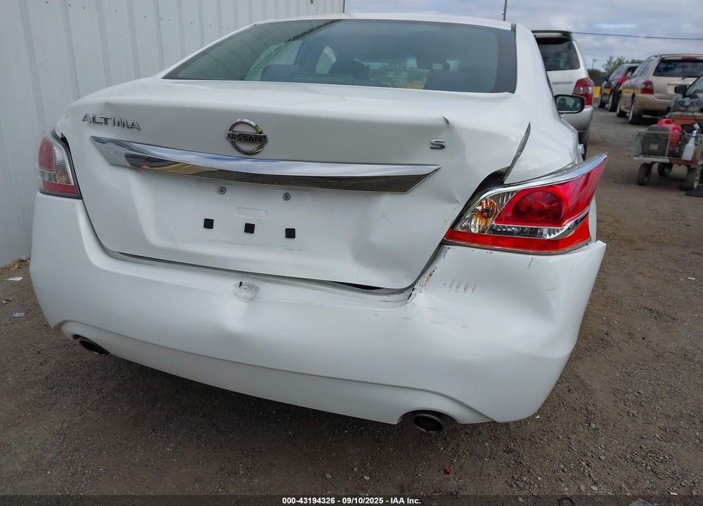 2015 NISSAN ALTIMA 2.5 S VIN: 1N4AL3AP7FC415905