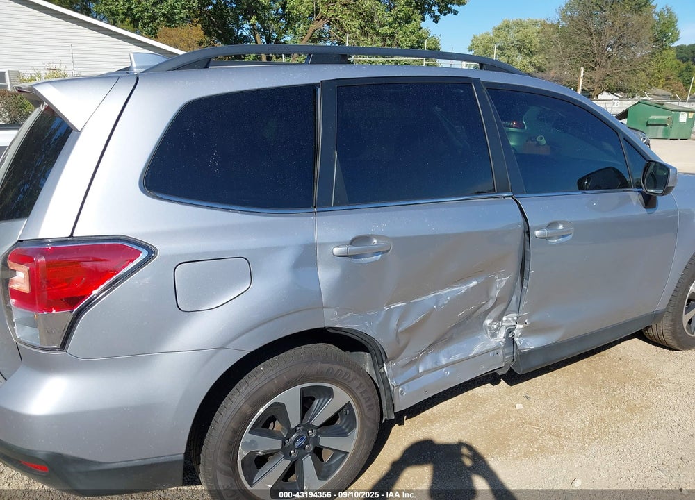 2017 SUBARU FORESTER 2.5I LIMITED VIN: JF2SJAJC6HH411518
