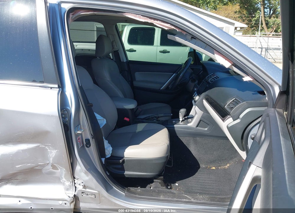 2017 SUBARU FORESTER 2.5I LIMITED VIN: JF2SJAJC6HH411518