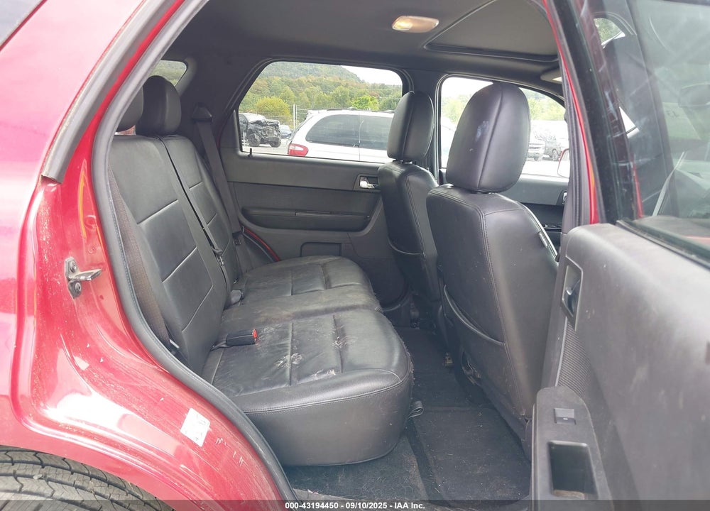 2011 FORD ESCAPE VIN: 1FMCU9EG8BKB71156